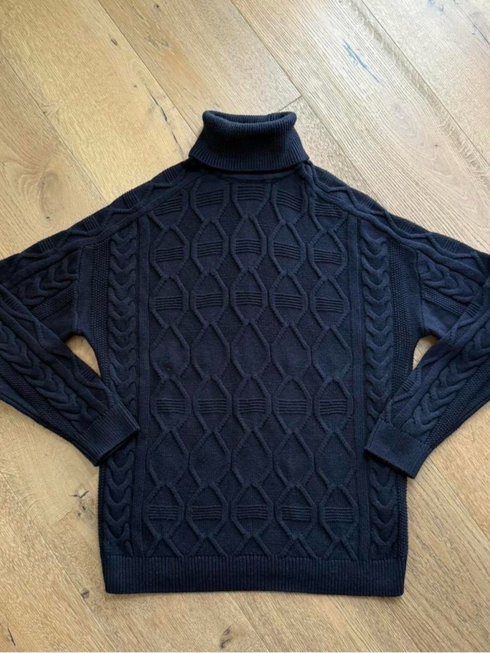 Reiss Cable Knit Turtleneck Sweater | Navy | Size L | Like New!